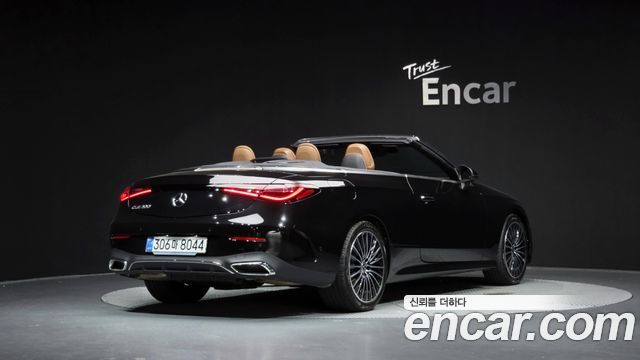 Mercedes-Benz CLE-Class (C236) CLE200 Cabriolet 2026 — фото 2