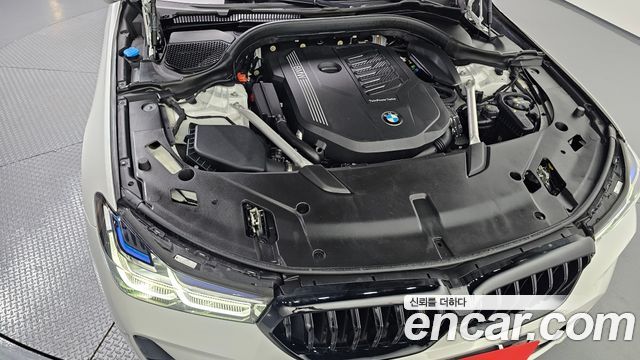 BMW 6 Series GT (G32) 630i xDrive M Sport 2024 — фото 6