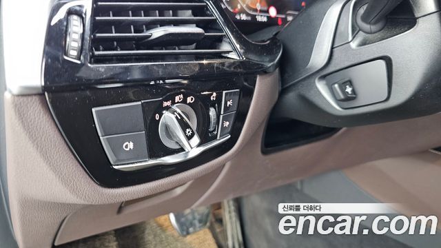 BMW 6 Series GT (G32) 630i xDrive M Sport 2024 — фото 20