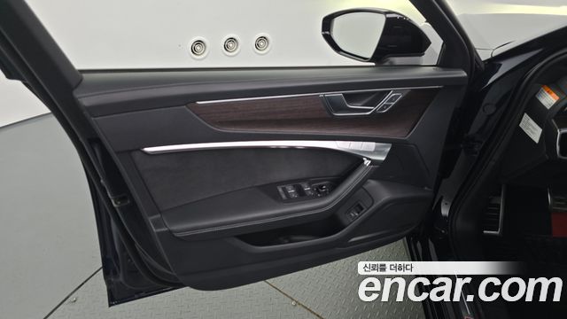 Audi A6 (C8) 50 TDI Quattro Premium 2023 — фото 24