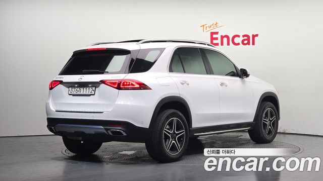 Mercedes-Benz GLE-Class (W167) GLE300d 4MATIC 2020 — фото 2
