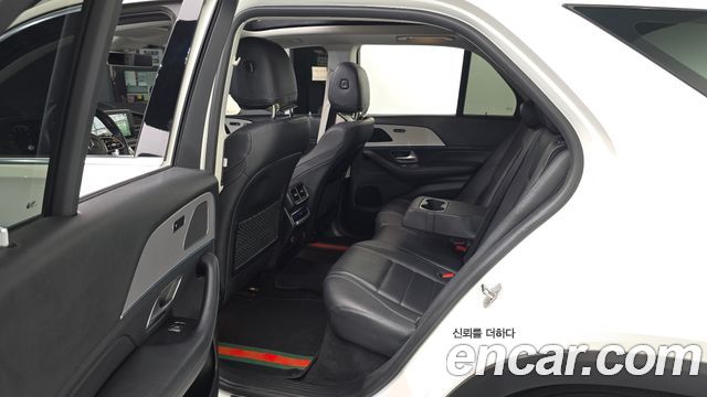 Mercedes-Benz GLE-Class (W167) GLE300d 4MATIC 2020 — фото 11