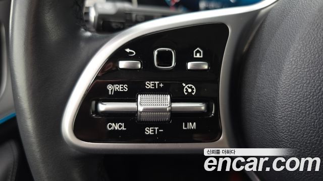 Mercedes-Benz GLE-Class (W167) GLE300d 4MATIC 2020 — фото 17
