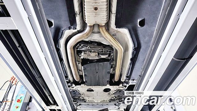 BMW 7 Series (G11) 750Li xDrive 2016 — фото 24