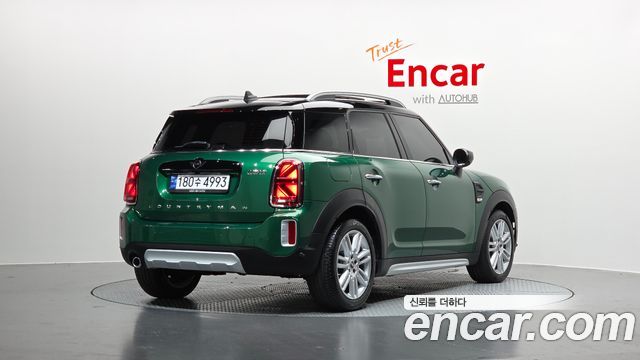MINI Cooper Countryman Classic Plus Launch Pack 2nd Gen 2023 — фото 2