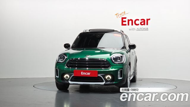 MINI Cooper Countryman Classic Plus Launch Pack 2nd Gen 2023 — фото 3