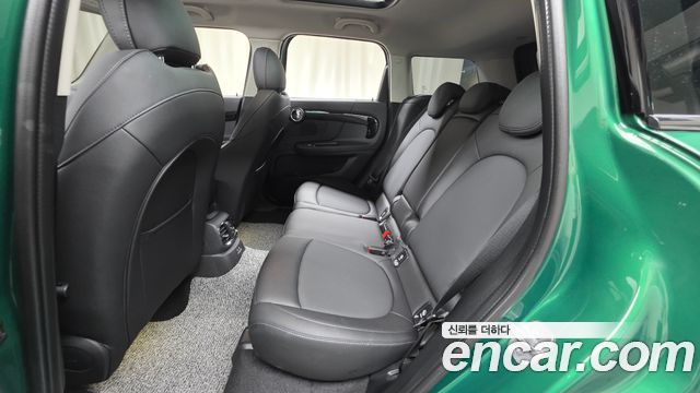 MINI Cooper Countryman Classic Plus Launch Pack 2nd Gen 2023 — фото 12