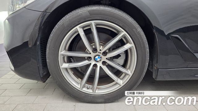 BMW 5 Series (G30) 520d M Sport Package Plus 2017 — фото 5