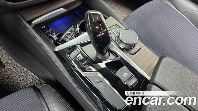BMW 5 Series (G30) 520d M Sport Package Plus 2017 — фото 9