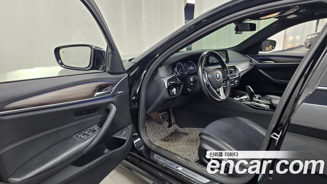 BMW 5 Series (G30) 520d M Sport Package Plus 2017 — фото 10