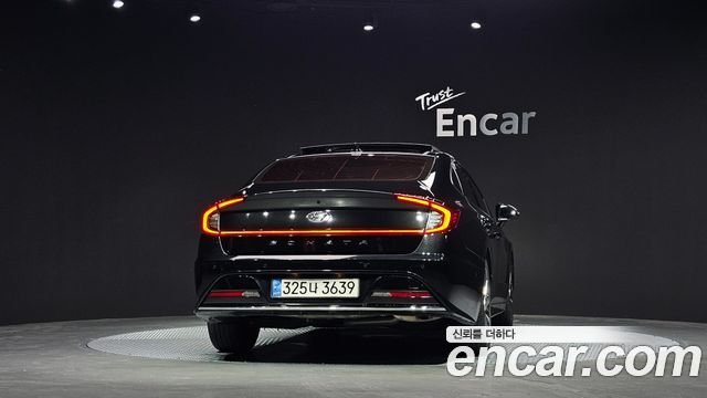 Hyundai Sonata Hybrid (DN8) Inspiration 2022 — фото 4
