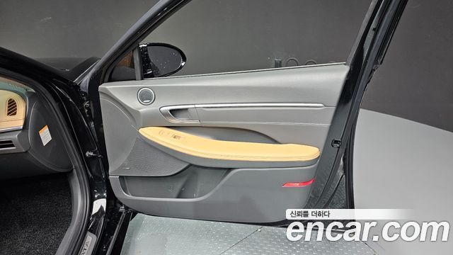 Hyundai Sonata Hybrid (DN8) Inspiration 2022 — фото 25