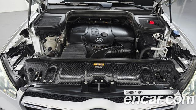 Mercedes-Benz GLE-Class (W167) GLE300d 4MATIC 2020 — фото 6