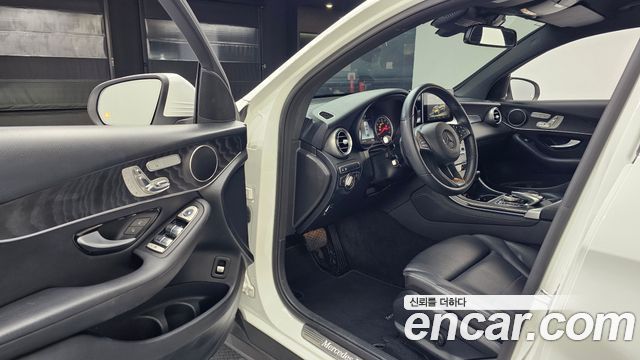 Mercedes-Benz GLC-Class (X253) GCL300 4MATIC Coupe 2019 — фото 10