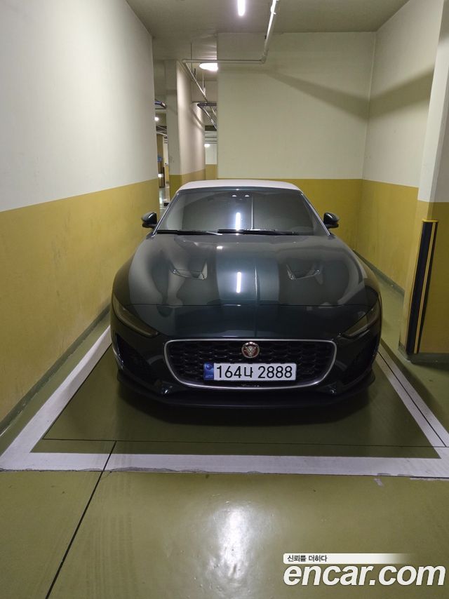 Jaguar F-TYPE P300 Convertible X152