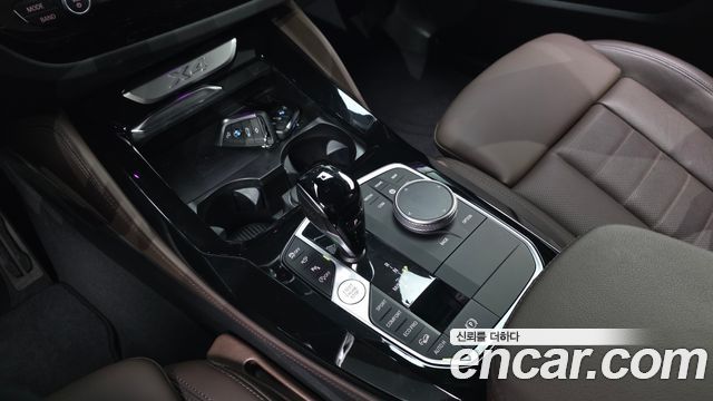 BMW X4 (G02) xDrive20i M Sport Pro Special Edition 2025 — фото 9