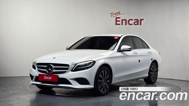 Mercedes-Benz C-Class (W205) C200 2019 — фото 1