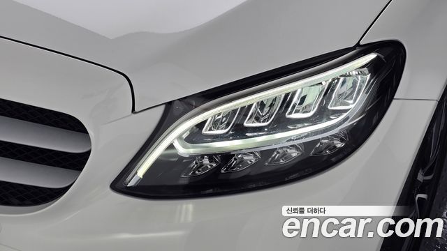 Mercedes-Benz C-Class (W205) C200 2019 — фото 28