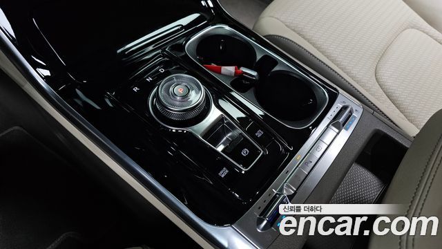 Kia Carnival (IV) Gasoline 9-Seater Signature 2023 — фото 9