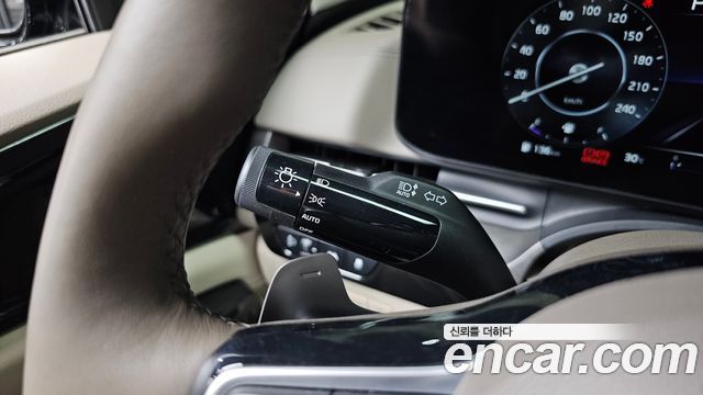 Kia Carnival (IV) Gasoline 9-Seater Signature 2023 — фото 17