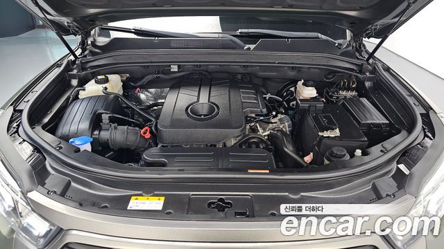 KG Mobility (SsangYong) Rexton Sports Khan Diesel 2.2 4WD Prestige 2021 — фото 6