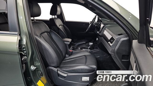 KG Mobility (SsangYong) Rexton Sports Khan Diesel 2.2 4WD Prestige 2021 — фото 12