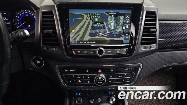 KG Mobility (SsangYong) Rexton Sports Khan Diesel 2.2 4WD Prestige 2021 — фото 14