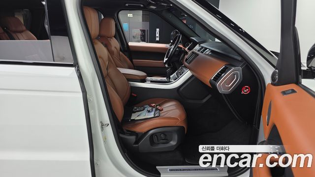 Land Rover Range Rover Sport (II) 4.4 SDV8 HSE Dynamic 2016 — фото 11