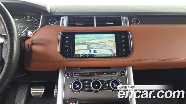 Land Rover Range Rover Sport (II) 4.4 SDV8 HSE Dynamic 2016 — фото 14