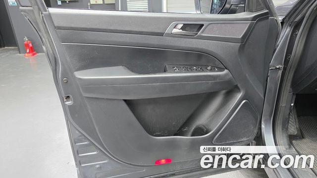 KG Mobility (SsangYong) Rexton Sports Diesel 2.2 2WD Culman Wild 2024 — фото 24