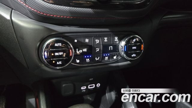 Chevrolet Trailblazer 1.3 Turbo 2WD RS 2023 — фото 23