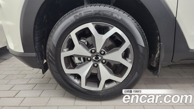 KG Mobility (SsangYong) Torres Gasoline 1.5 4WD TV7 2025 — фото 5