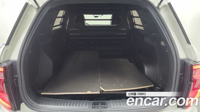 KG Mobility (SsangYong) Torres Gasoline 1.5 4WD TV7 2025 — фото 20