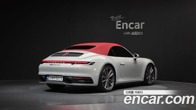 Porsche 911 (992) Carrera 4S Cabriolet 2024 — фото 2