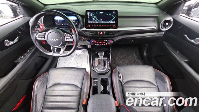 Kia K3 (II) 1.6 Turbo GT 5Door Signature 2023 — фото 7