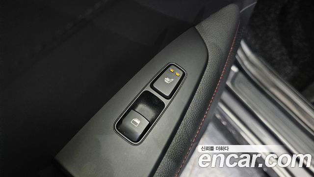 Kia K3 (II) 1.6 Turbo GT 5Door Signature 2023 — фото 28