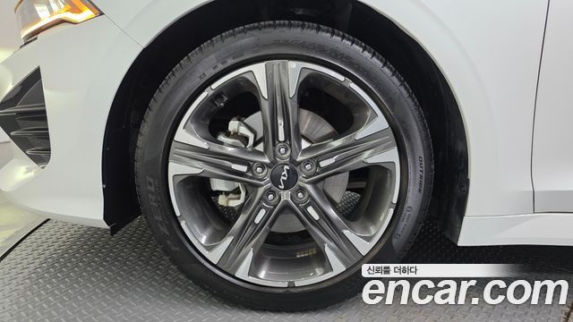 Kia K5 (III) 2.0 Noblesse 2022 — фото 5