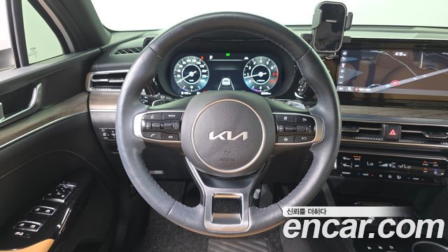 Kia K5 (III) 2.0 Noblesse 2022 — фото 15