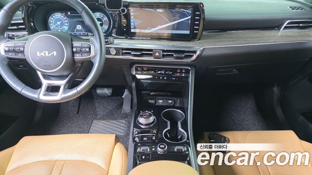 Kia K5 (III) 2.0 Noblesse 2022 — фото 16