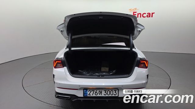 Kia K5 (III) 2.0 Noblesse 2022 — фото 20