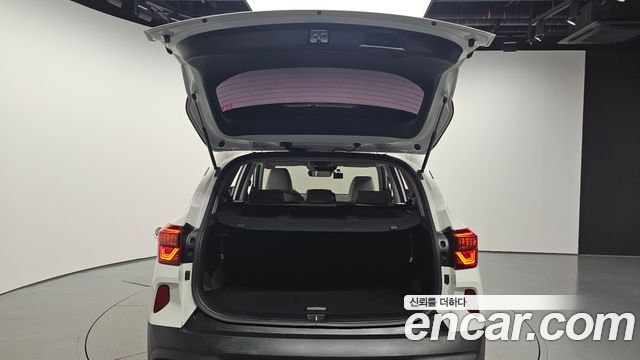 Kia Seltos Gasoline 1.6 Turbo 2WD Gravity 2023 — фото 20