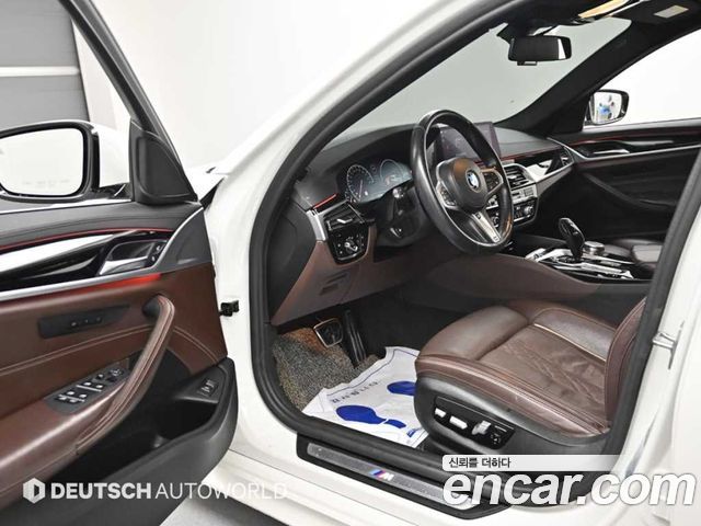 BMW 5 Series (G30) 530i M Sport Package Plus 2019 — фото 15