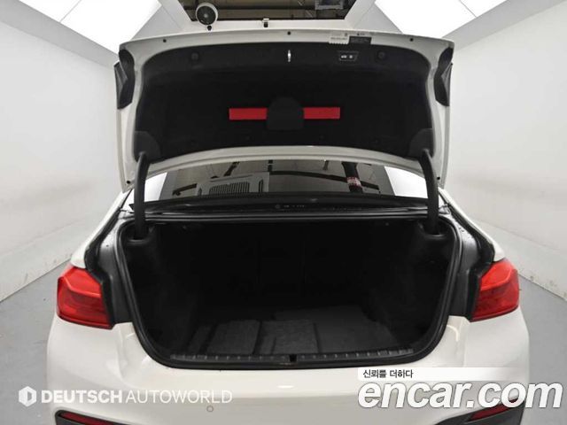 BMW 5 Series (G30) 530i M Sport Package Plus 2019 — фото 23