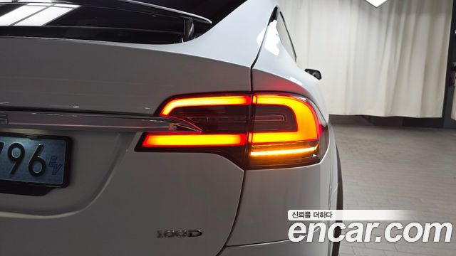 Tesla Model X 100D 2019 — фото 23