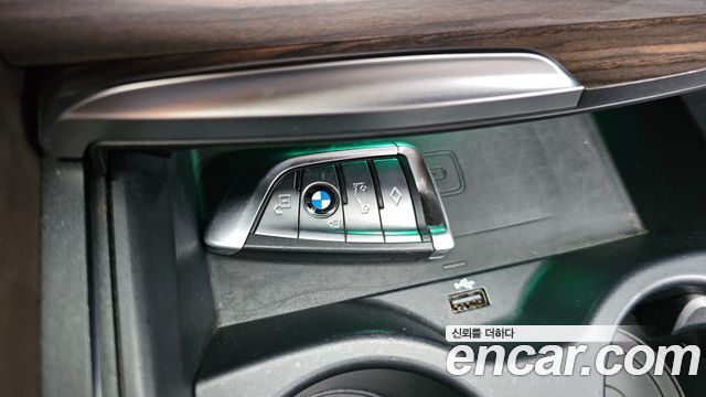 BMW 6 Series GT (G32) 620d xDrive M Sport 2020 — фото 30