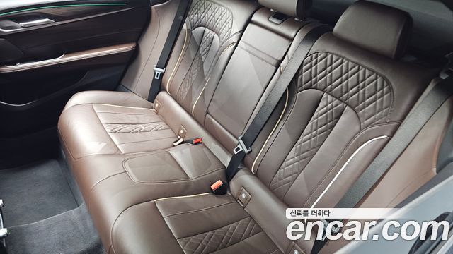 BMW 6 Series GT (G32) 620d xDrive M Sport 2020 — фото 35