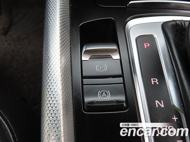 Audi Q5 2.0 TDI Quattro 8R 2014 — фото 24