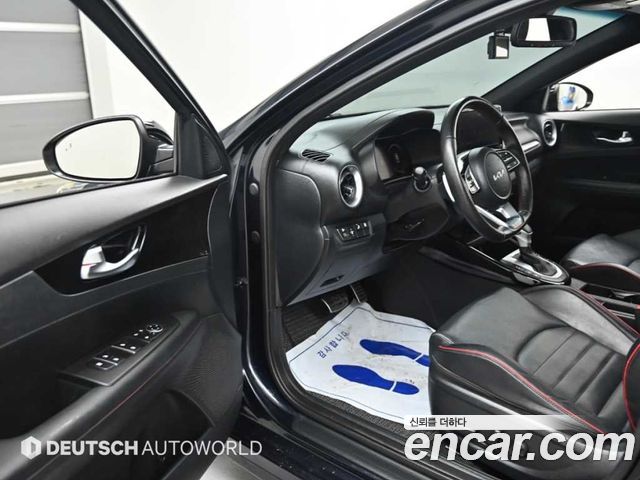 Kia K3 (II) 1.6 Turbo GT 5Door Signature 2022 — фото 15