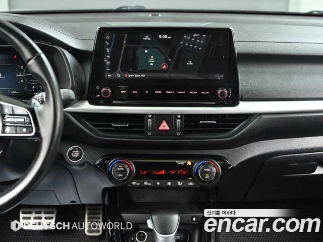 Kia K3 (II) 1.6 Turbo GT 5Door Signature 2022 — фото 18