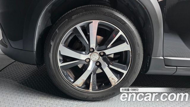 Peugeot 2008 1.5 BlueHDi GT Line 2019 — фото 5